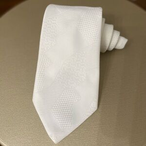 Wemlon Wembley White Textured Tie